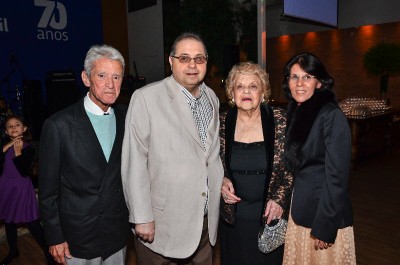 Diretor Victor Seraphim Mussumeci, vice-presidente Carlos Fernando Cavalcante Costa, a presidente Maria Apparecida Cavalcante Costa e Sueli Mussumeci