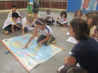 Escola estimula análise das causas e consequências dos fluxos migratórios