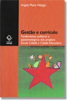Pesquisadora faz exame crítico de projetos para melhoria da educação brasileira 