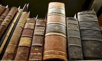 Especialistas debatem raridade bibliográfica em São Paulo