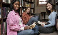 Programa Livro Permanente oferece livros gratuitos a estudantes da Unesp